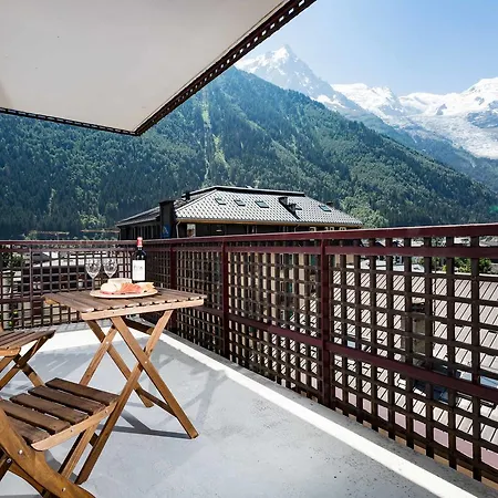 Concordia - Year * Chamonix